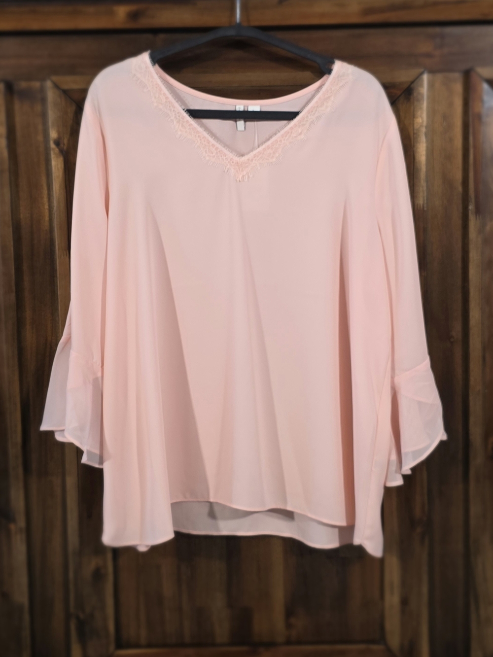 C Est. 1946 Light Pink V-Neck Lace-Trim Bell Sleeve Tunic